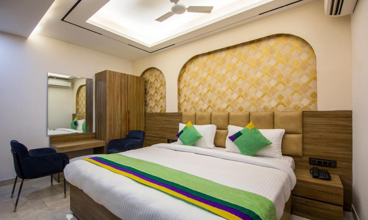 Hotel Treebo The Armani Near Igi Airport à New Delhi Extérieur photo