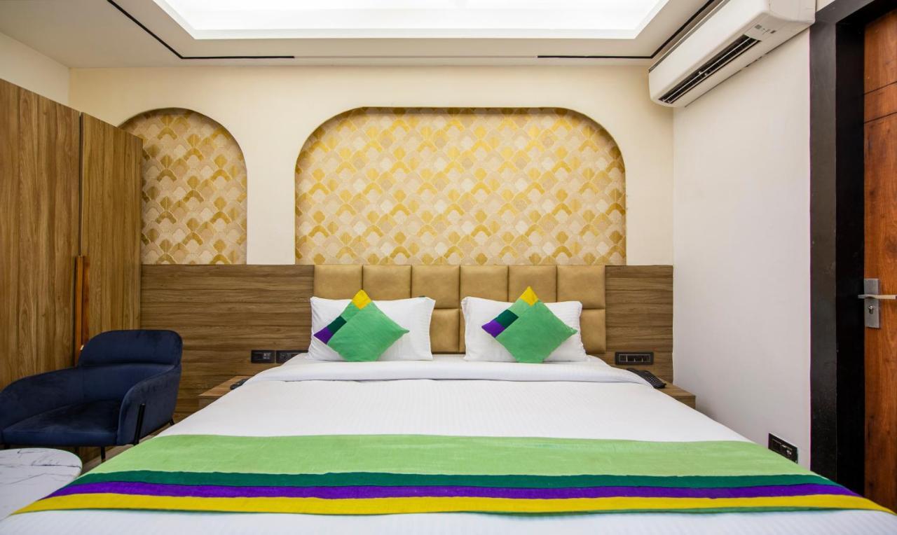 Hotel Treebo The Armani Near Igi Airport à New Delhi Extérieur photo